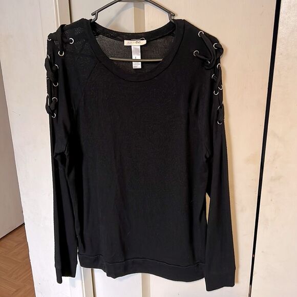 Black long sleeve lace up shoulder L - Picture 1 of 4